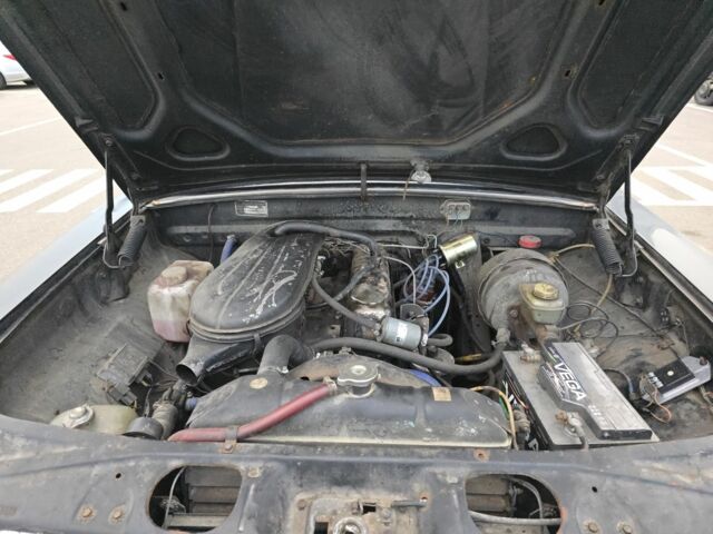 Черный ГАЗ 24, объемом двигателя 2.4 л и пробегом 98 тыс. км за 900 $, фото 9 на Automoto.ua