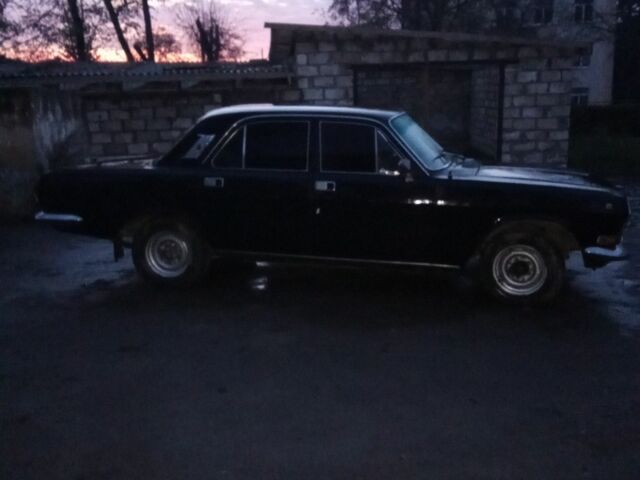 Черный ГАЗ 24, объемом двигателя 2 л и пробегом 100 тыс. км за 615 $, фото 2 на Automoto.ua