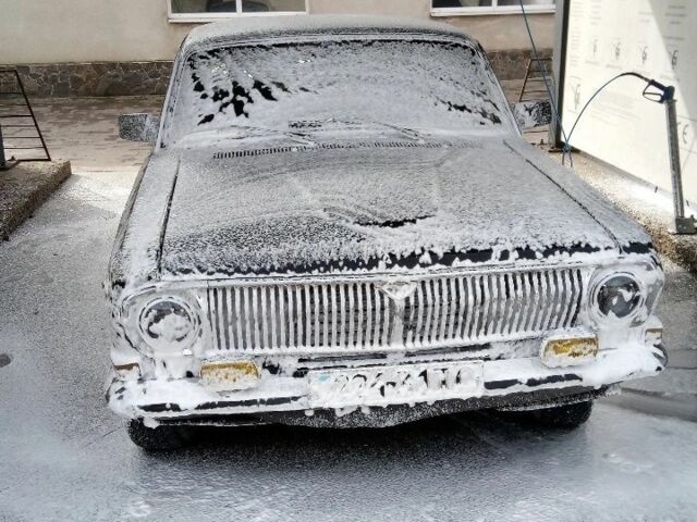 Чорний ГАЗ 24, об'ємом двигуна 2.4 л та пробігом 48 тис. км за 999 $, фото 1 на Automoto.ua