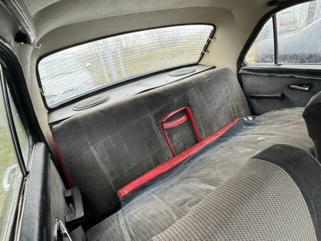 Черный ГАЗ 24, объемом двигателя 0 л и пробегом 200 тыс. км за 550 $, фото 4 на Automoto.ua