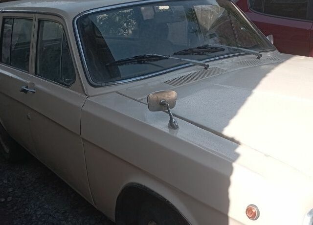 Желтый ГАЗ 24, объемом двигателя 0 л и пробегом 287 тыс. км за 728 $, фото 1 на Automoto.ua