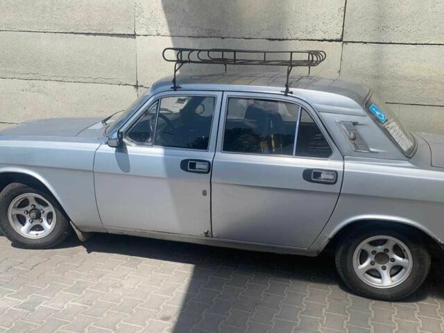 Серый ГАЗ 24, объемом двигателя 2.4 л и пробегом 280 тыс. км за 938 $, фото 1 на Automoto.ua