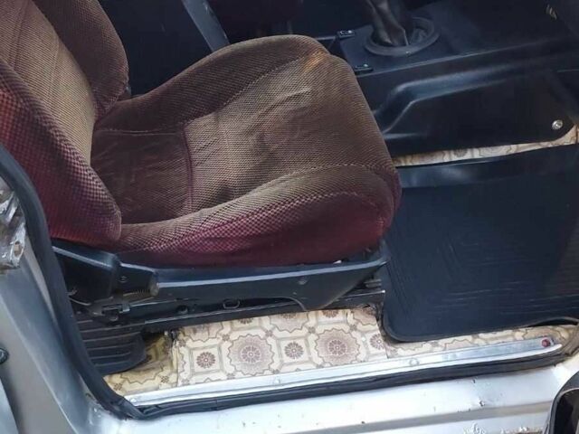 Сірий ГАЗ 24, об'ємом двигуна 2.4 л та пробігом 500 тис. км за 1194 $, фото 13 на Automoto.ua