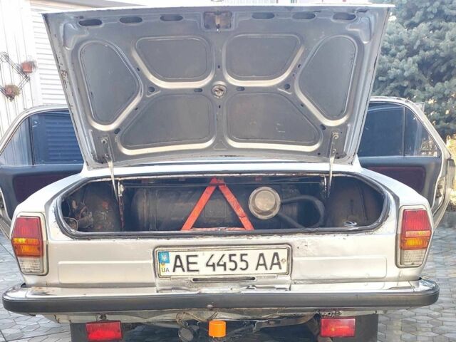 Сірий ГАЗ 24, об'ємом двигуна 2.4 л та пробігом 500 тис. км за 1194 $, фото 6 на Automoto.ua