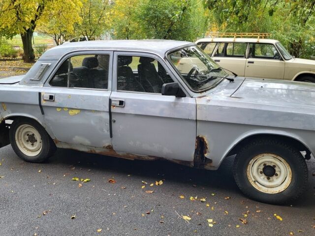 Сірий ГАЗ 24, об'ємом двигуна 2.4 л та пробігом 300 тис. км за 1000 $, фото 5 на Automoto.ua
