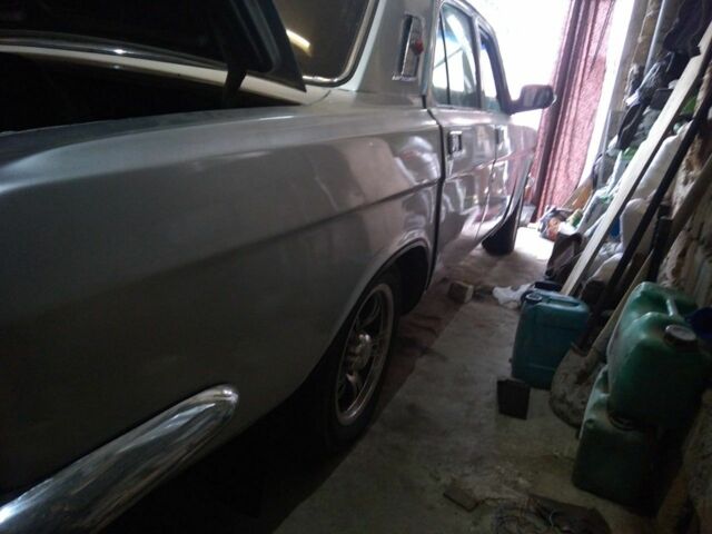 Серый ГАЗ 24, объемом двигателя 2.3 л и пробегом 10 тыс. км за 1500 $, фото 2 на Automoto.ua