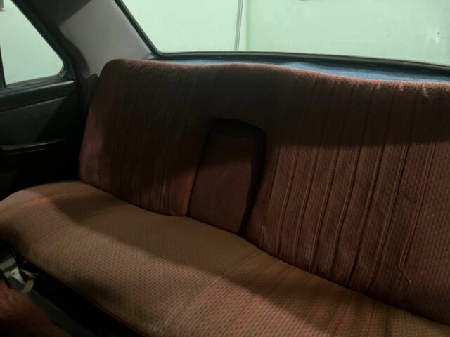 Серый ГАЗ 24, объемом двигателя 0 л и пробегом 1000 тыс. км за 500 $, фото 2 на Automoto.ua