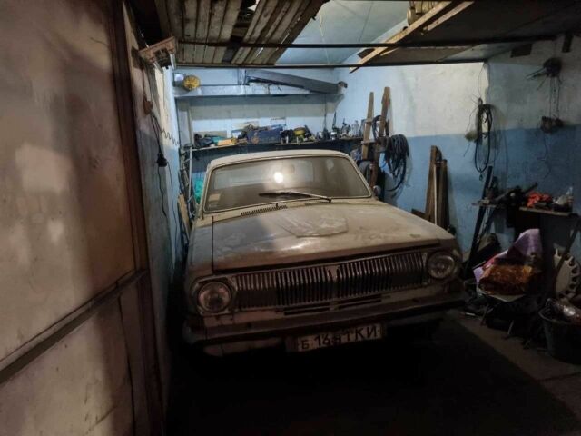 Серый ГАЗ 24, объемом двигателя 2.5 л и пробегом 300 тыс. км за 119 $, фото 6 на Automoto.ua