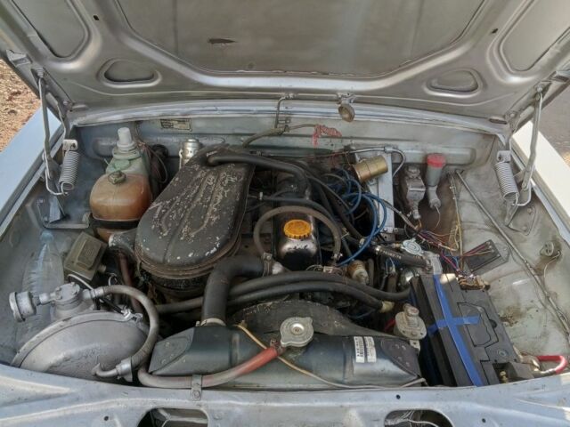 Серый ГАЗ 24, объемом двигателя 2.4 л и пробегом 49 тыс. км за 1000 $, фото 5 на Automoto.ua