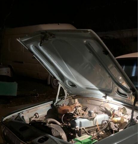 Синій ГАЗ 24, об'ємом двигуна 2.4 л та пробігом 36 тис. км за 5241 $, фото 4 на Automoto.ua