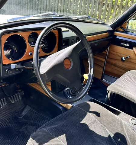 Белый ГАЗ 24 Волга, объемом двигателя 2.4 л и пробегом 164 тыс. км за 1300 $, фото 5 на Automoto.ua