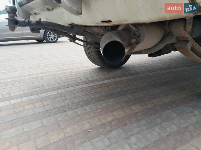 Белый ГАЗ 24 Волга, объемом двигателя 2.3 л и пробегом 100 тыс. км за 2500 $, фото 12 на Automoto.ua
