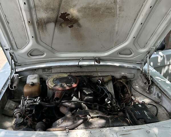 ГАЗ 24 Волга 1977 в Днепре (Днепропетровске) на Automoto.ua Белый ГАЗ 24 Волга, объемом двигателя 2.5 л и пробегом 95 тыс. км за 1000 $, фото 8 на Automoto.ua