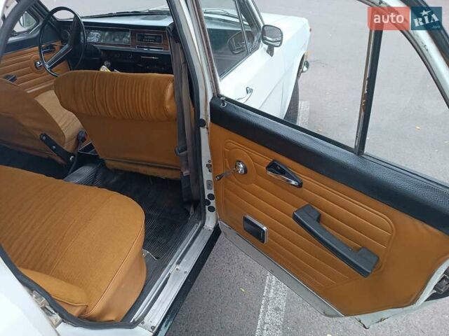Білий ГАЗ 24 Волга, об'ємом двигуна 2.4 л та пробігом 100 тис. км за 962 $, фото 23 на Automoto.ua