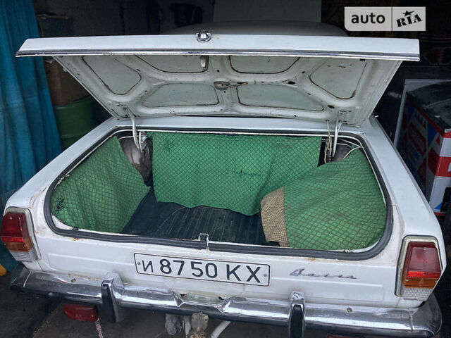 Белый ГАЗ 24 Волга, объемом двигателя 2.5 л и пробегом 150 тыс. км за 1000 $, фото 12 на Automoto.ua
