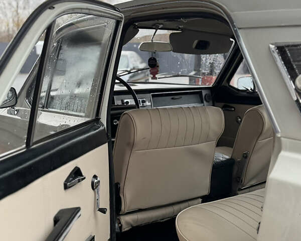 Бежевый ГАЗ 24 Волга, объемом двигателя 0 л и пробегом 52 тыс. км за 3500 $, фото 6 на Automoto.ua