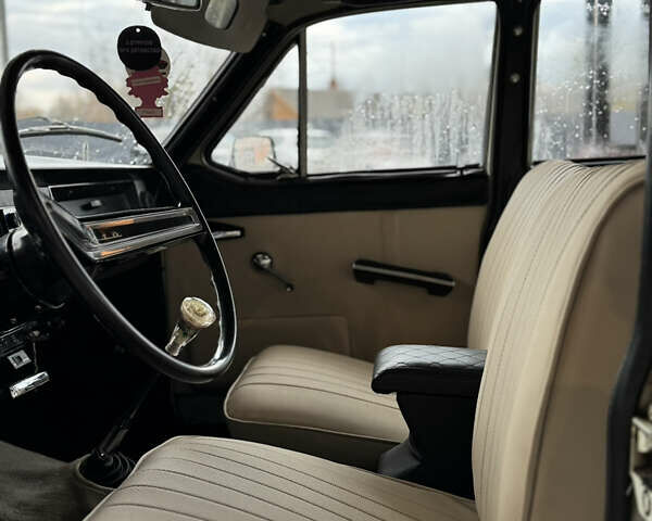 Бежевый ГАЗ 24 Волга, объемом двигателя 0 л и пробегом 52 тыс. км за 3500 $, фото 5 на Automoto.ua
