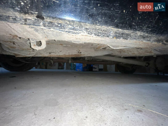 Черный ГАЗ 24 Волга, объемом двигателя 2.4 л и пробегом 222 тыс. км за 900 $, фото 6 на Automoto.ua