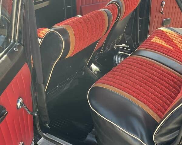 Чорний ГАЗ 24 Волга, об'ємом двигуна 2.45 л та пробігом 71 тис. км за 7900 $, фото 17 на Automoto.ua