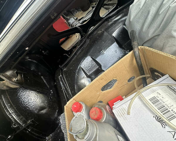 Черный ГАЗ 24 Волга, объемом двигателя 2.4 л и пробегом 1 тыс. км за 2000 $, фото 8 на Automoto.ua