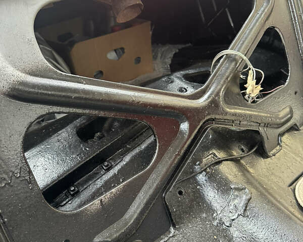 Черный ГАЗ 24 Волга, объемом двигателя 2.4 л и пробегом 1 тыс. км за 2000 $, фото 37 на Automoto.ua