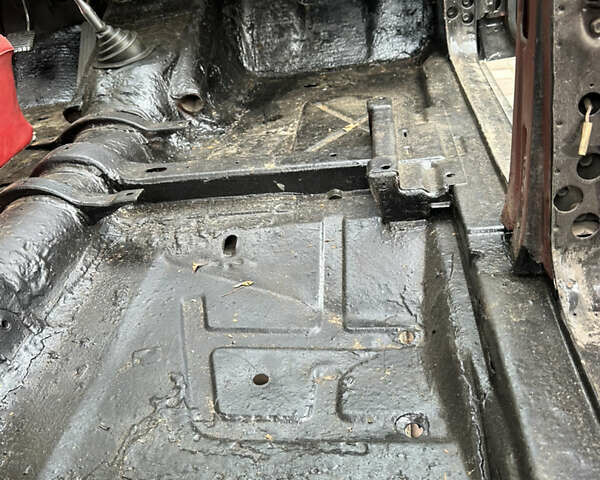 Черный ГАЗ 24 Волга, объемом двигателя 2.4 л и пробегом 1 тыс. км за 2000 $, фото 40 на Automoto.ua