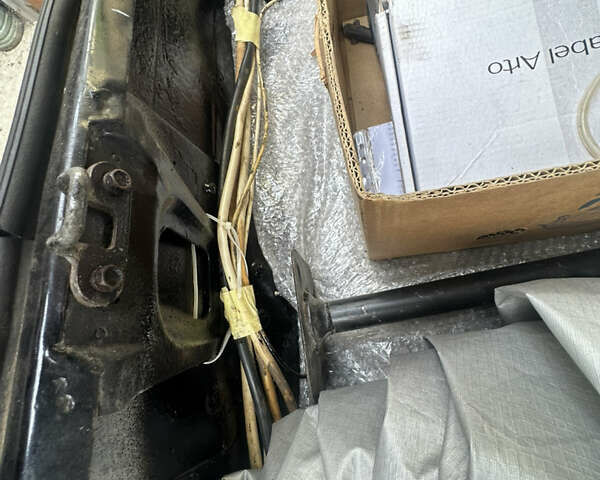 Черный ГАЗ 24 Волга, объемом двигателя 2.4 л и пробегом 1 тыс. км за 2000 $, фото 12 на Automoto.ua