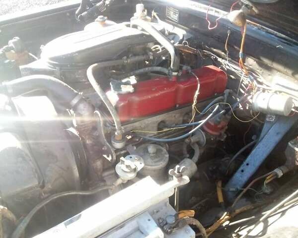 Черный ГАЗ 24 Волга, объемом двигателя 2.5 л и пробегом 300 тыс. км за 1300 $, фото 3 на Automoto.ua