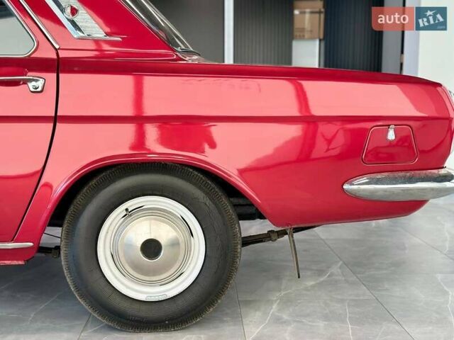 Красный ГАЗ 24 Волга, объемом двигателя 2.45 л и пробегом 4 тыс. км за 12900 $, фото 6 на Automoto.ua