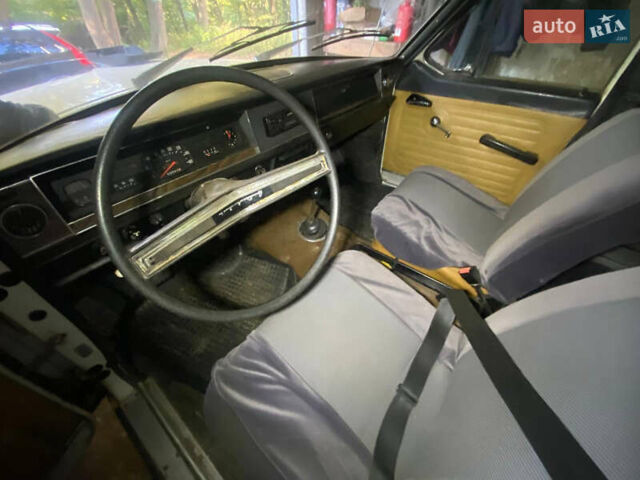 ГАЗ 24 Волга, об'ємом двигуна 2.4 л та пробігом 30 тис. км за 800 $, фото 7 на Automoto.ua