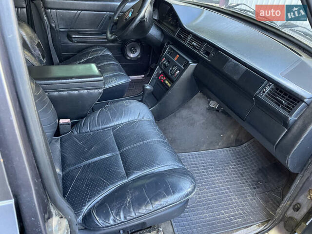 Сірий ГАЗ 24 Волга, об'ємом двигуна 3 л та пробігом 224 тис. км за 1650 $, фото 9 на Automoto.ua