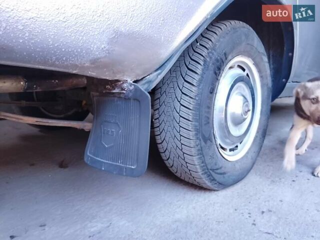 Серый ГАЗ 24 Волга, объемом двигателя 2.45 л и пробегом 100 тыс. км за 1000 $, фото 5 на Automoto.ua