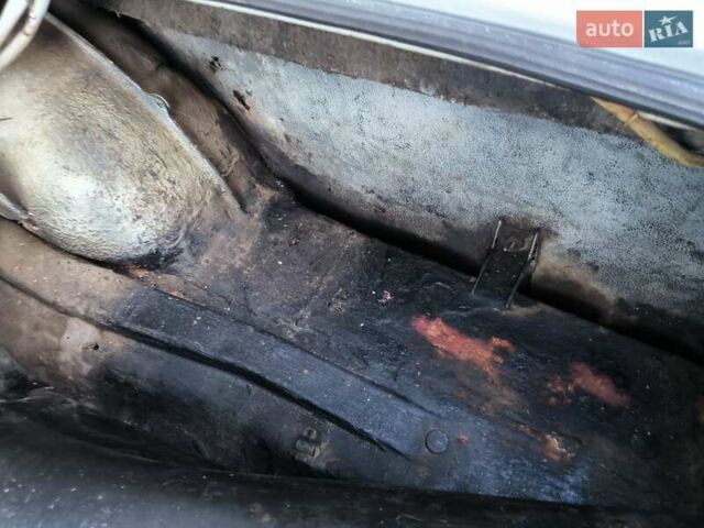 Серый ГАЗ 24 Волга, объемом двигателя 2.4 л и пробегом 99 тыс. км за 8500 $, фото 5 на Automoto.ua