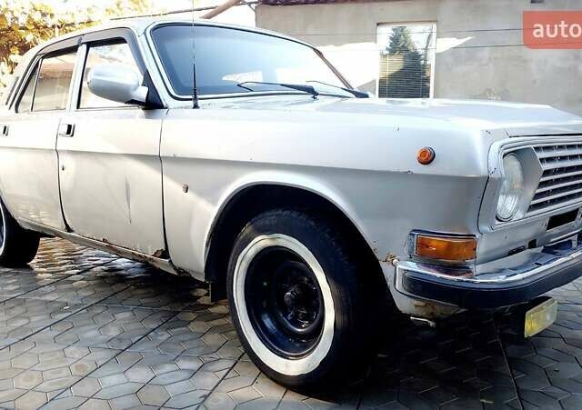 Серый ГАЗ 24 Волга, объемом двигателя 2.45 л и пробегом 500 тыс. км за 1542 $, фото 2 на Automoto.ua