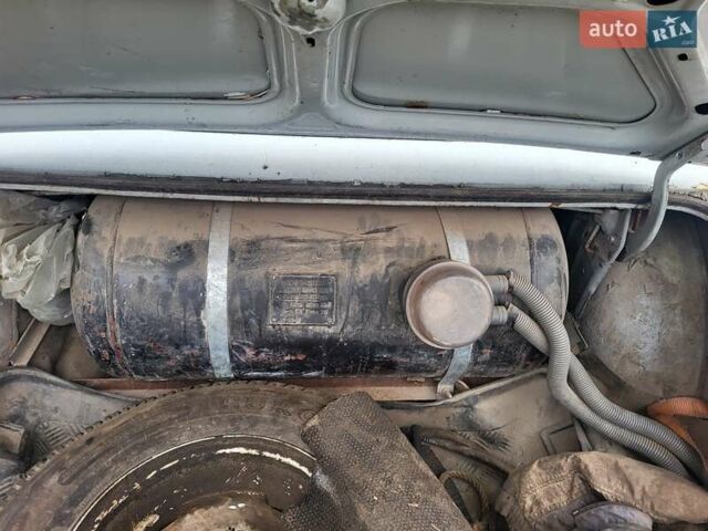 Серый ГАЗ 24 Волга, объемом двигателя 2.4 л и пробегом 500 тыс. км за 550 $, фото 5 на Automoto.ua