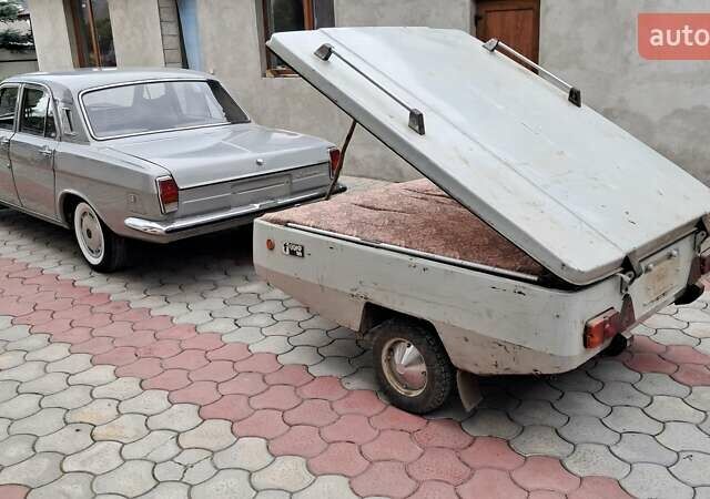 Сірий ГАЗ 24 Волга, об'ємом двигуна 2.5 л та пробігом 31 тис. км за 9800 $, фото 9 на Automoto.ua