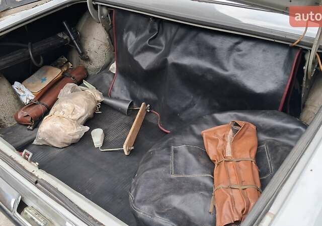 Сірий ГАЗ 24 Волга, об'ємом двигуна 2.5 л та пробігом 31 тис. км за 9800 $, фото 96 на Automoto.ua