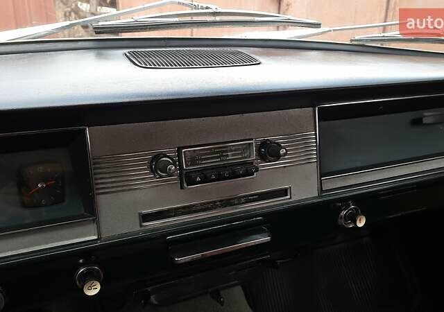 Зелений ГАЗ 24 Волга, об'ємом двигуна 2.4 л та пробігом 110 тис. км за 10000 $, фото 2 на Automoto.ua