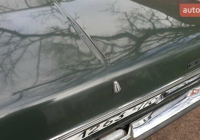 Зелений ГАЗ 24 Волга, об'ємом двигуна 2.4 л та пробігом 110 тис. км за 10000 $, фото 1 на Automoto.ua