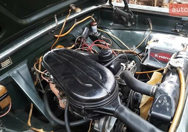 Зелений ГАЗ 24 Волга, об'ємом двигуна 2.4 л та пробігом 110 тис. км за 10000 $, фото 8 на Automoto.ua