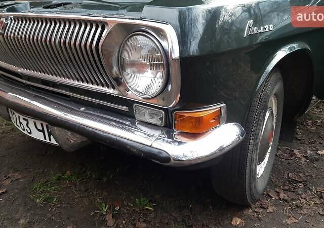 Зелений ГАЗ 24 Волга, об'ємом двигуна 2.4 л та пробігом 110 тис. км за 10000 $, фото 16 на Automoto.ua