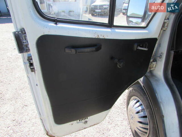 Белый ГАЗ 2705 Газель, объемом двигателя 2.4 л и пробегом 221 тыс. км за 2200 $, фото 4 на Automoto.ua