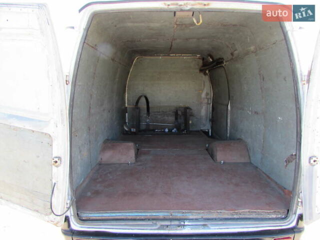 Белый ГАЗ 2705 Газель, объемом двигателя 2.4 л и пробегом 221 тыс. км за 2200 $, фото 8 на Automoto.ua