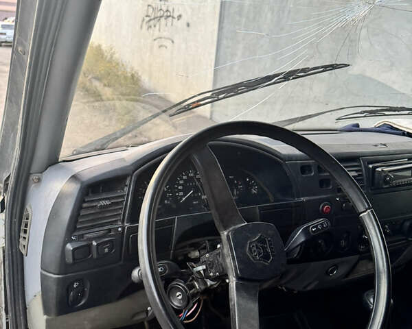 Білий ГАЗ 2705 Газель, об'ємом двигуна 2.46 л та пробігом 100 тис. км за 1100 $, фото 6 на Automoto.ua