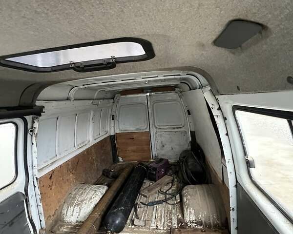 Білий ГАЗ 2705 Газель, об'ємом двигуна 2.46 л та пробігом 420 тис. км за 1100 $, фото 3 на Automoto.ua