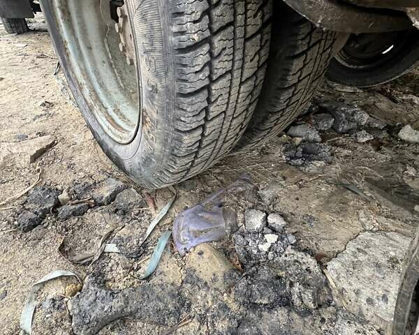 Білий ГАЗ 2705 Газель, об'ємом двигуна 2.46 л та пробігом 420 тис. км за 1100 $, фото 5 на Automoto.ua