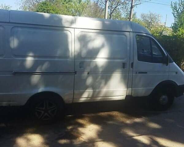 Белый ГАЗ 2705 Газель, объемом двигателя 2.4 л и пробегом 999 тыс. км за 2300 $, фото 2 на Automoto.ua