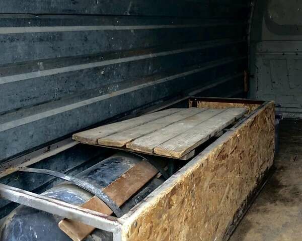 Белый ГАЗ 2705 Газель, объемом двигателя 2.46 л и пробегом 268 тыс. км за 2000 $, фото 4 на Automoto.ua