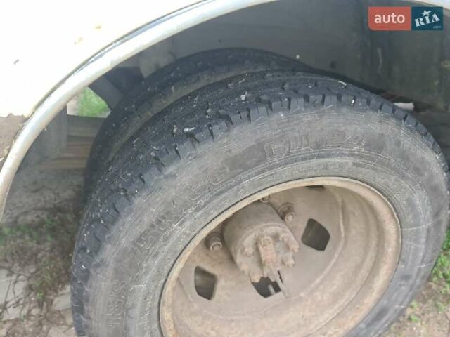 Белый ГАЗ 2705 Газель, объемом двигателя 2.4 л и пробегом 160 тыс. км за 1200 $, фото 3 на Automoto.ua