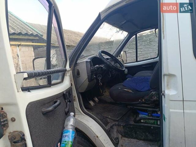 Білий ГАЗ 2705 Газель, об'ємом двигуна 2.46 л та пробігом 200 тис. км за 2000 $, фото 3 на Automoto.ua